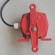 雙向拉繩開關(guān)YHPLS-2，皮帶輸送保護(hù)裝置KBW-220L防爆拉繩開關(guān)